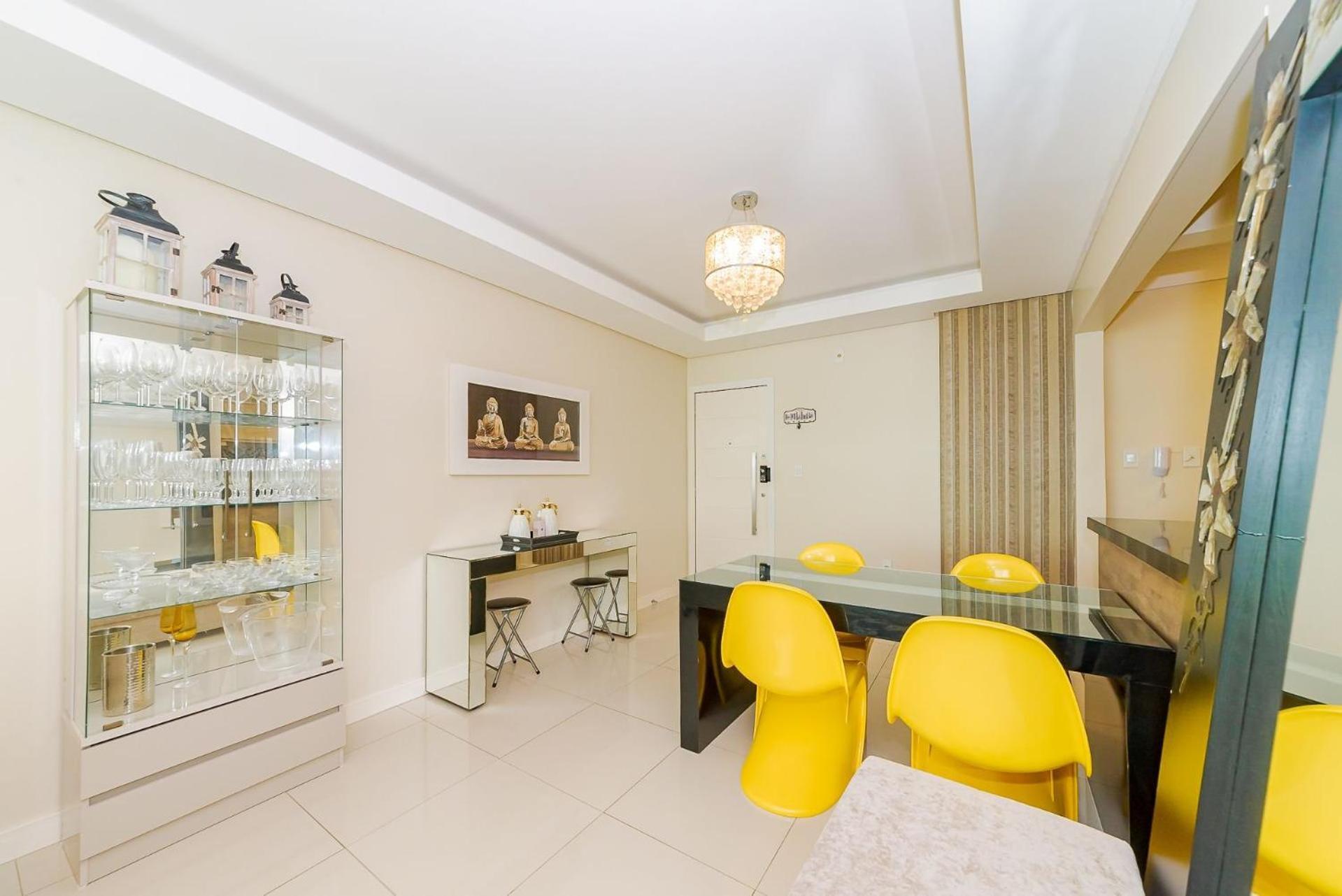 3 Suites Linda Vista Da Orla De Bc A 50M Da Praia - Somente Familiares Balneário Camboriú 외부 사진