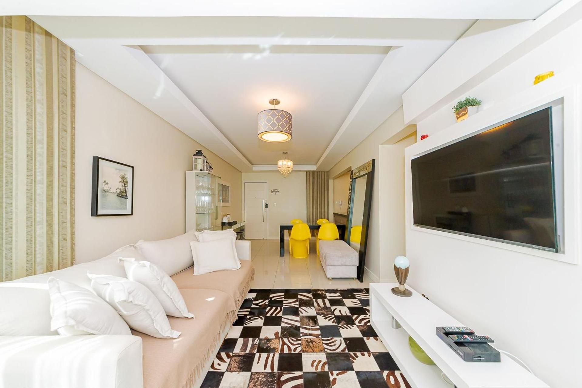 3 Suites Linda Vista Da Orla De Bc A 50M Da Praia - Somente Familiares Balneário Camboriú 외부 사진