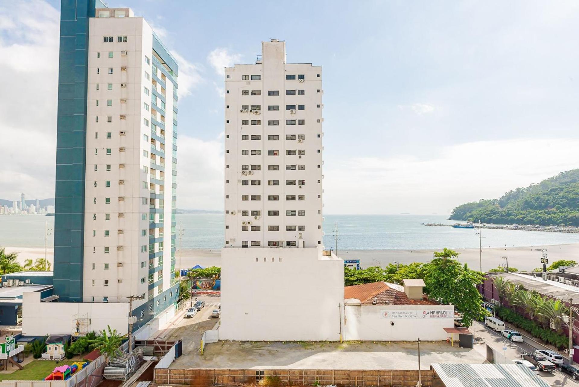 3 Suites Linda Vista Da Orla De Bc A 50M Da Praia - Somente Familiares Balneário Camboriú 외부 사진