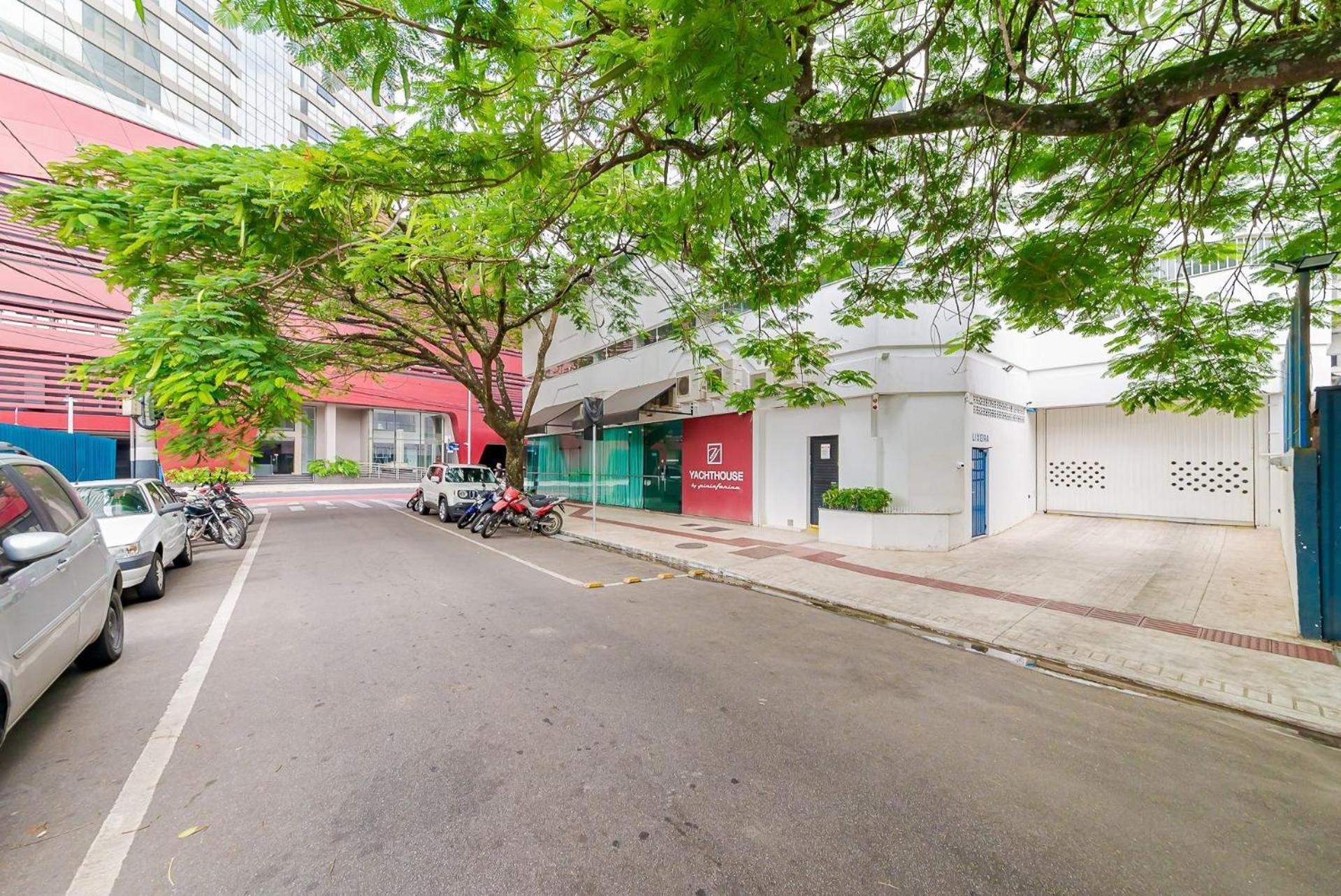 3 Suites Linda Vista Da Orla De Bc A 50M Da Praia - Somente Familiares Balneário Camboriú 외부 사진